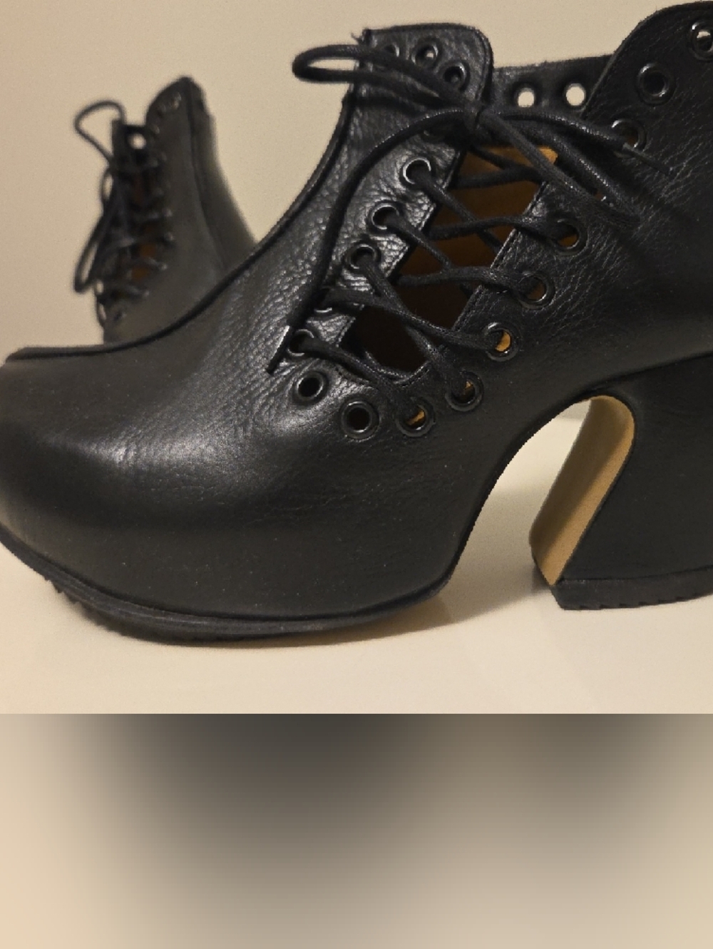 Fluevog Leather Lace-Up Platform Oxfords - Like NEW - Picture 5 of 9